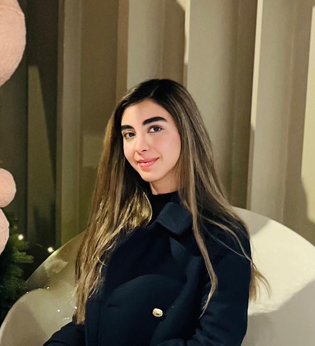 Cheri sharifian